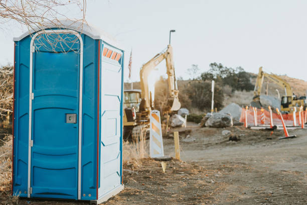 Best Portable toilet rental cost  in Edgerton, WI