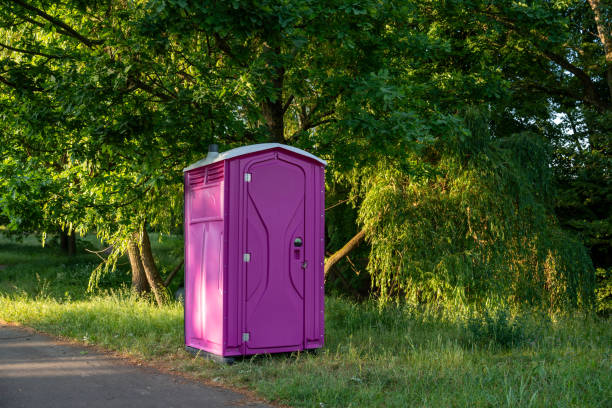 Best Affordable portable toilet rental  in Edgerton, WI